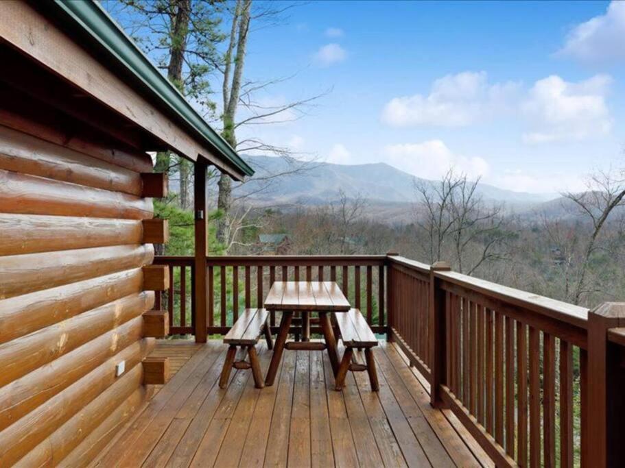 Breathtaking Views Of The Smokies, 3 Mins To Gatlinburg Villa Eksteriør bilde
